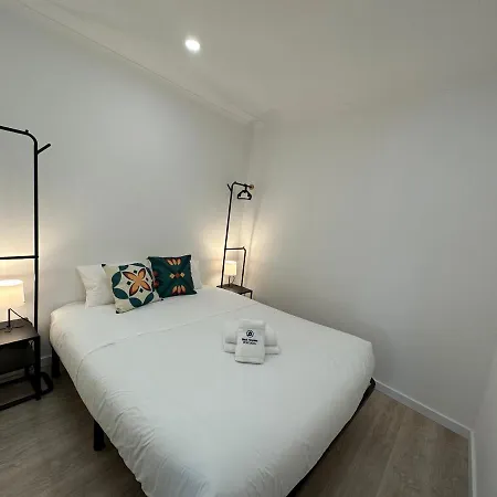 Houses 96 - Casa 7 Janelas - B Apartment *